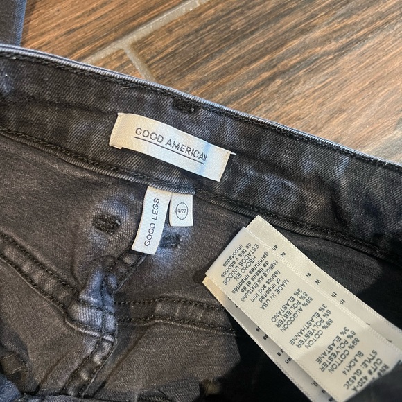 Good American Charcoal Skinny Jeans - Picture 2 of 7